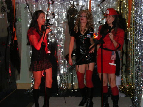 Amaliya, Kim and Fiona